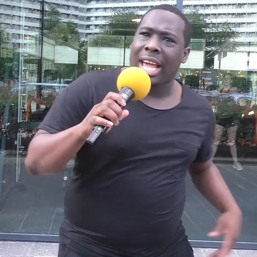 Je moet me niet bellen, je moet me niet bellen!